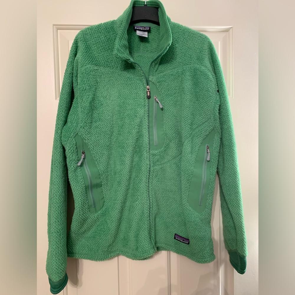 Patagonia Green Fuzzy Jacket - women’s XL